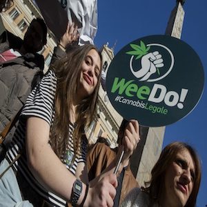 manifestazione legalizzazione cannabis